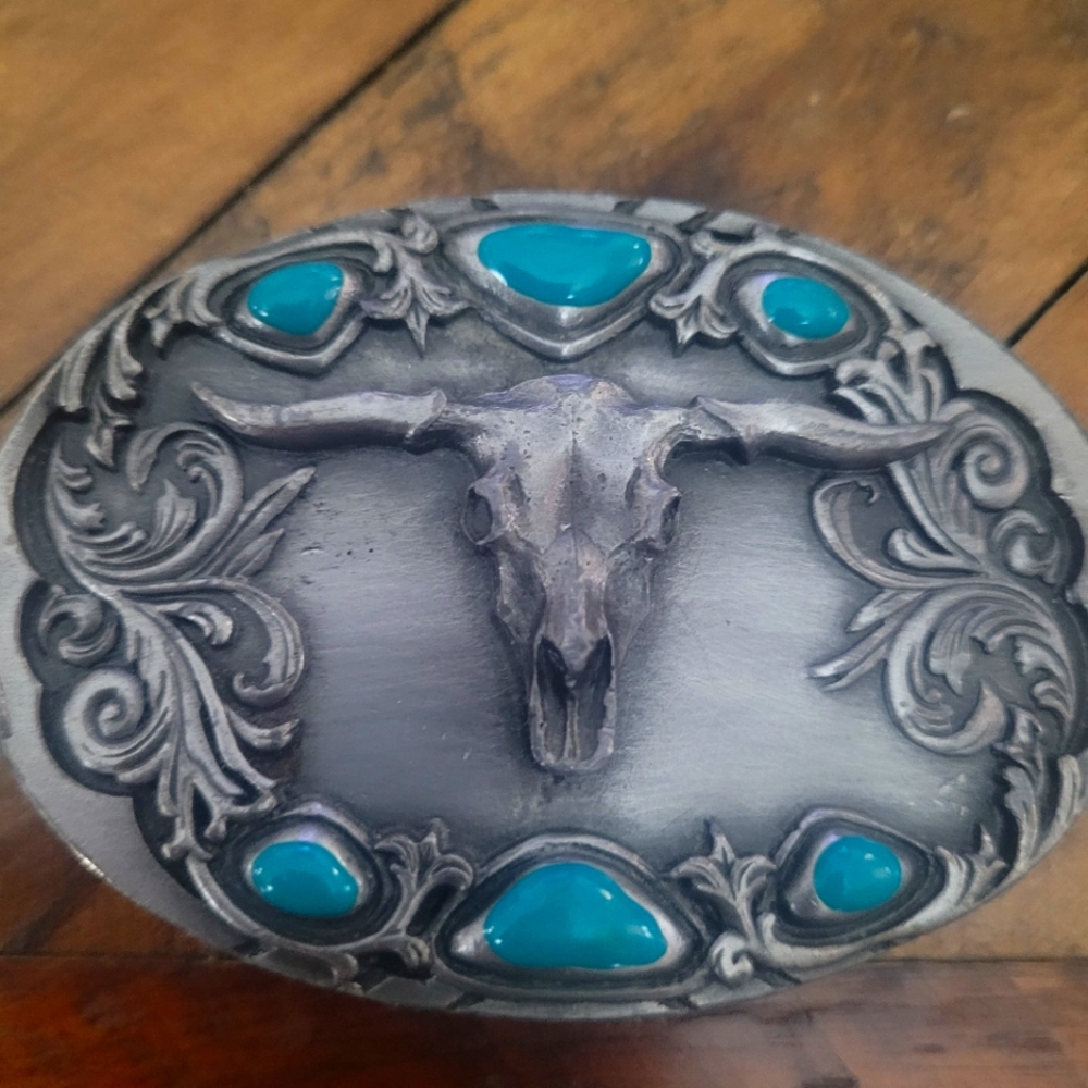 Montana steer turquoise belt buckle